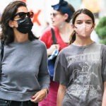 katie-holmes-suri-cruise-matching-nyc-spl-ftr.jpg