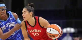 Kelsey Plum is a female model. Jackie Young leads the Aces to a hard-fought victory over the Mercury in the regular-season finale 