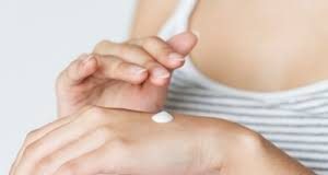 A molecular missing link' discovered by researchers may explain allergic reactions to personal care products.