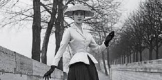 As a Historian, She Follows the Clues