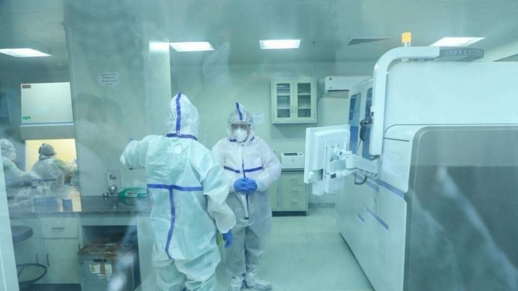 Australia Reports First Omicron Death