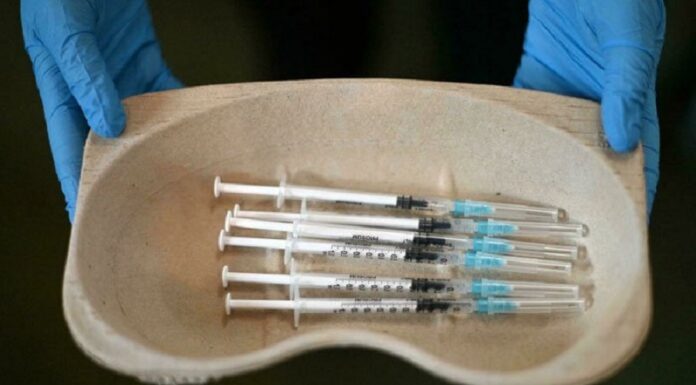 The World Health Organization warns against Omicron vaccine hoarding. The World Health Organization warns against Omicron vaccine hoarding.