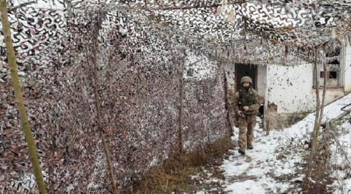 US and Russia Move Closer to Talks Over Ukraine US and Russia Move Closer to Talks Over Ukraine