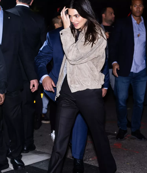 Kendall Jenner pumps her gas in $10k boots