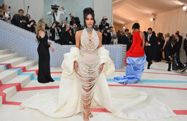 Kim Kardashian's Met Gala Outfit:
