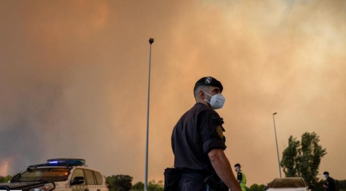 More than 220,000 evacuated in France and Spain due to wildfires