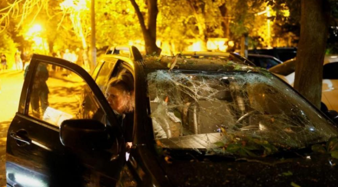 Russian strikes on Kyiv kill at least nine,
